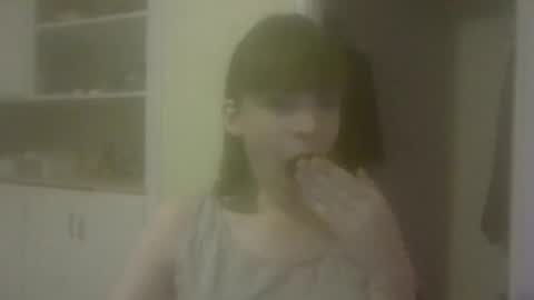 Snapshot of andrea_davenport chatting on 10.30.25 andrea online show from 10.30.25