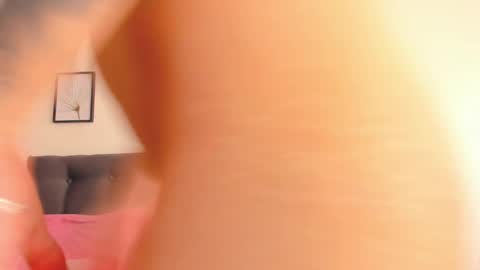 Snapshot of andrea_flow chatting on 01.20.25 Andrea online show from 01.20.25