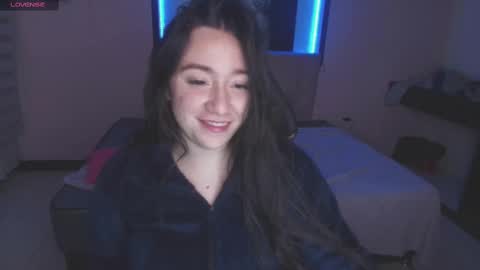 Andrea Ramos online show from 03.07.25