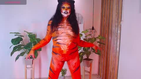 ANDREA  online show from 10.26.25