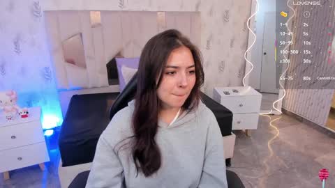 andrea_tay1 online show from 06.06.26