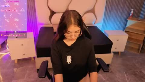 andrea_tay1 online show from 06.08.26