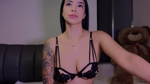    online show from 05.05.26