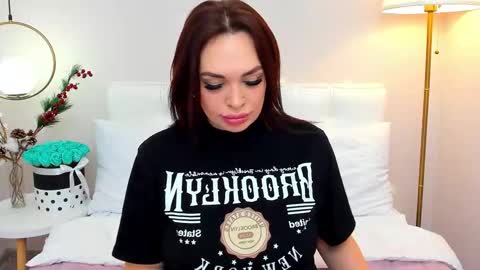 Andrea online show from 12.18.25