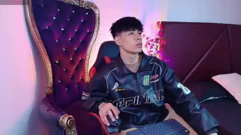 andreew_style_ online show from 04.08.26