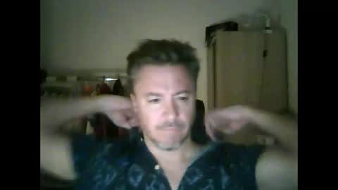 Benfica Boy online show from 10.24.25