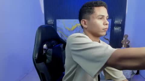 IM ANDRES online show from 04.08.26