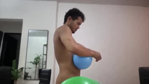 Snapshot of andres_vargas_ chatting on 10.29.25 Andres online show from 10.29.25