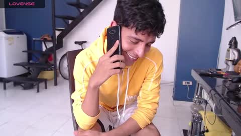 Snapshot of andressdean chatting on 12.09.24 Andres Dean online show from 12.09.24