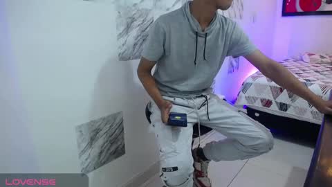 Snapshot of andressdean chatting on 01.20.25 Andres Dean online show from 01.20.25