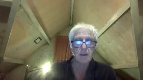 Snapshot of andrew160258 chatting on 04.18.26 Andrew online show from 04.18.26