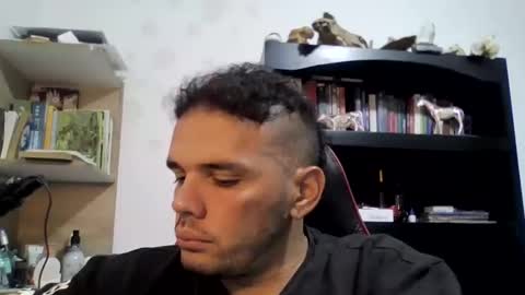 andrew_jaay online show from 11.12.25