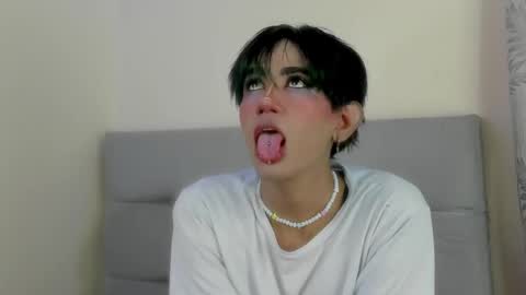 ANDREW independent model online show from 03.22.26