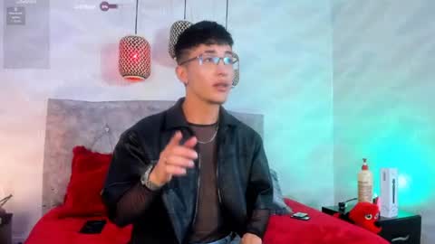 Snapshot of andrewayne_ chatting on 07.28.26 andrewayne_ online show from 07.28.26