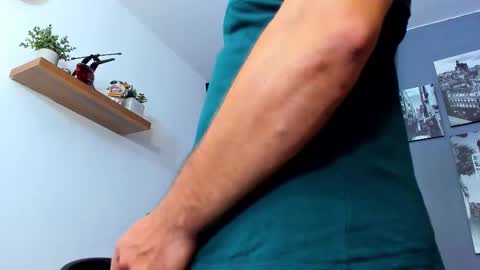 Andrew Diaz online show from 12.17.25