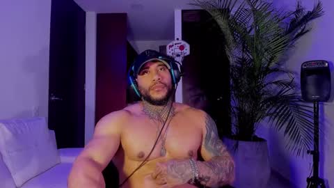 Andrew Johnson online show from 03.06.25