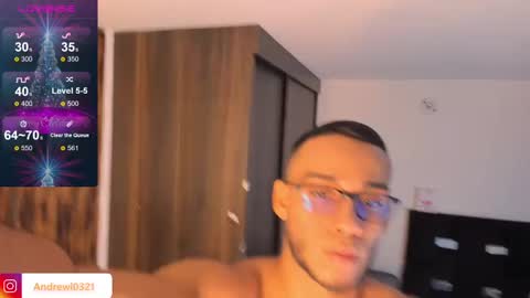 Snapshot of andrewl0321 chatting on 12.09.24 Follow me in Fansly     online show from 12.09.24