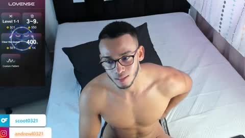 Snapshot of andrewl0321 chatting on 02.20.25 Follow me in Fansly     online show from 02.20.25