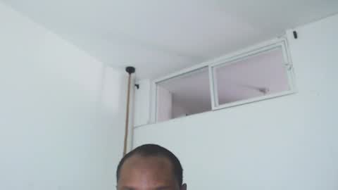 Snapshot of andrewoconnor__ chatting on 01.04.25 Andrew Oconnor online show from 01.04.25