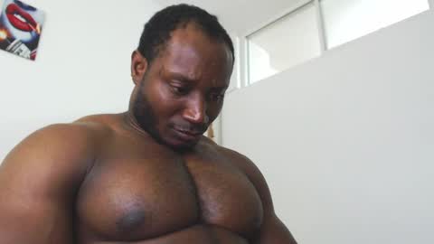 Snapshot of andrewoconnor__ chatting on 01.12.25 Andrew Oconnor online show from 01.12.25