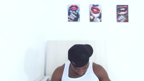 Snapshot of andrewoconnor__ chatting on 05.16.26 Andrew Oconnor online show from 05.16.26
