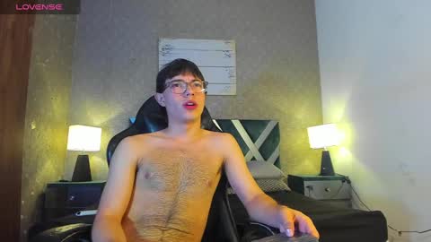 AndreW White online show from 12.05.24