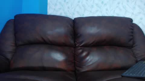 AndreW White online show from 12.21.24