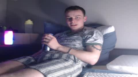 Snapshot of andrian_sweety chatting on 04.05.26 andrian_sweety online show from 04.05.26