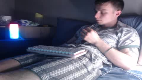 Snapshot of andrian_sweety chatting on 04.06.26 andrian_sweety online show from 04.06.26