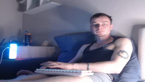 Snapshot of andrian_sweety chatting on 04.12.26 andrian_sweety online show from 04.12.26