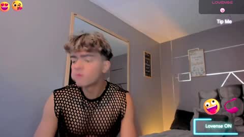 Snapshot of andrius_24 chatting on 02.05.25 online show from 02.05.25