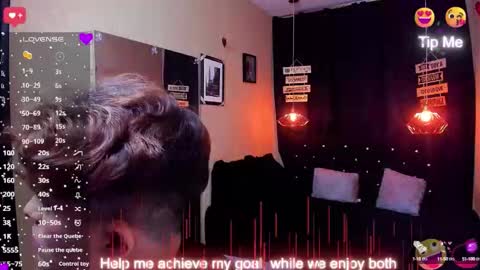 Snapshot of andrius_24 chatting on 10.03.25 online show from 10.03.25