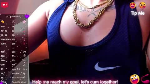 Snapshot of andrius_24 chatting on 11.05.25 online show from 11.05.25