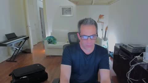 Snapshot of andy0pandi chatting on 02.07.25 Andrew online show from 02.07.25