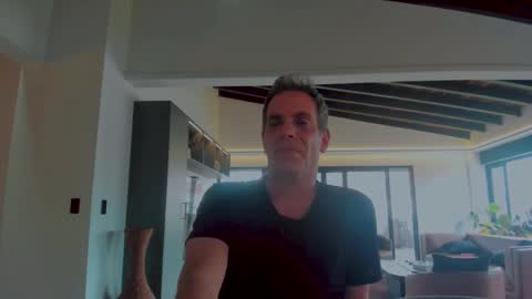 Snapshot of andy0pandi chatting on 03.05.25 Andrew online show from 03.05.25