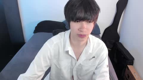Snapshot of andy_bankai chatting on 04.23.26 twx Andy twink3 online show from 04.23.26