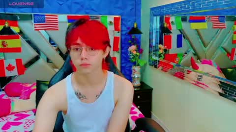 andy_collin5 online show from 07.10.26
