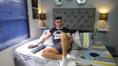ANDY ESTEVEZ online show from 07.20.26