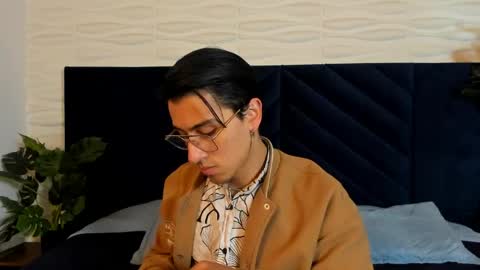 Snapshot of andyjoy_ chatting on 05.01.26 Andy Joy online show from 05.01.26