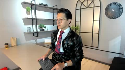 Snapshot of andyjoy_ chatting on 05.18.26 Andy Joy online show from 05.18.26