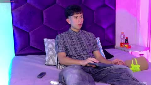 andyjustgame  online show from 04.14.26