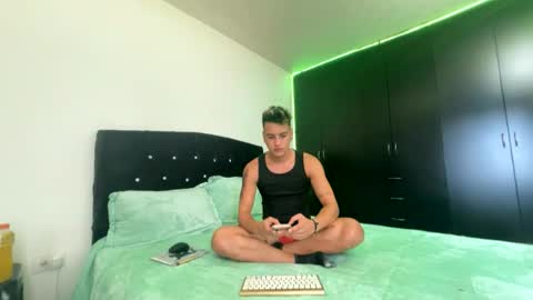 Its Andy Bitch online show from 07.15.26