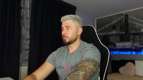 Magic Andy online show from 11.21.25