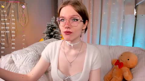 Ange online show from 12.21.25