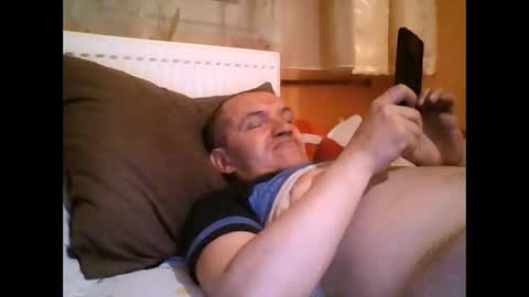 Angel online show from 04.18.26