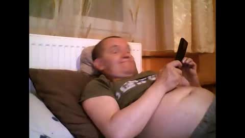 Angel online show from 04.25.26