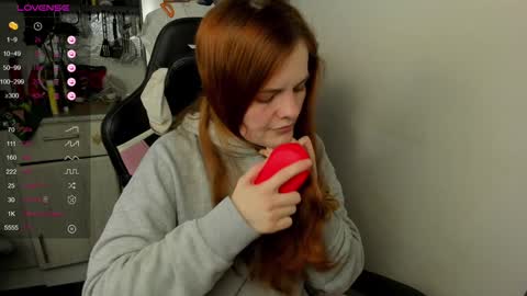 Snapshot of angel7you chatting on 12.10.24 Eva online show from 12.10.24