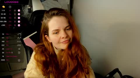 Snapshot of angel7you chatting on 02.04.25 Eva online show from 02.04.25