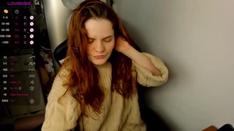 Snapshot of angel7you chatting on 02.05.25 Eva online show from 02.05.25