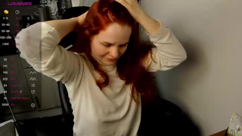 Snapshot of angel7you chatting on 02.27.25 Eva online show from 02.27.25